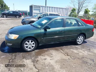 2001 Toyota Avalon XL with VIN 4T1BF28BX1U134626, listed as a IAAI auction lot 42064075 with 179,363 mi miles and . Bid and sale history available at DreamBid. Image 14.
