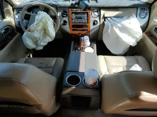 2010 Ford Expedition Eddie Bauer z VIN 1FMJU1H54AEA34442, wystawiony jako Copart lot #55805815 z przebiegiem 135 750 mil mil oraz Szkoda całkowita • Salvage title. Historia ofert i sprzedaży dostępna na DreamBid. Obrazek 8.