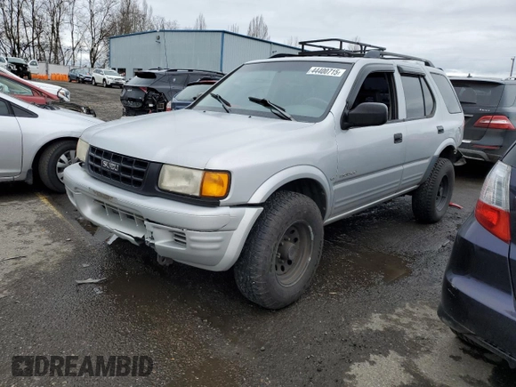1998 Isuzu Rodeo S z VIN 4S2CK58W1W4327395, wystawiony jako Copart lot #44400715 z przebiegiem 193 659 mil mil oraz Szkoda całkowita • Salvage title. Historia ofert i sprzedaży dostępna na DreamBid. Obrazek 1.