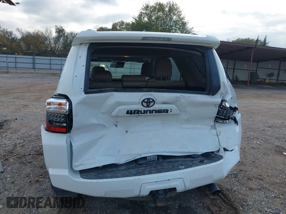 2021 Toyota 4Runner SR5 Premium with VIN JTENU5JR8M5895911, listed as a IAAI auction lot 41052577 with 60,111 mi miles and . Bid and sale history available at DreamBid. Image 6.