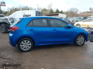 2022 Kia Rio 5-Door S with VIN 3KPA25AD5NE481956, listed as a IAAI auction lot 41462595 with 100,761 mi miles. Bid and sale history available at carsss.com. Image 13.