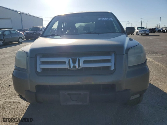 2006 Honda Pilot EX-L with VIN 2HKYF185X6H522587, listed as a Copart auction lot 48249105 with 291,247 mi miles and Salvage Title. Bid and sale history available at carsss.com. Image 5.