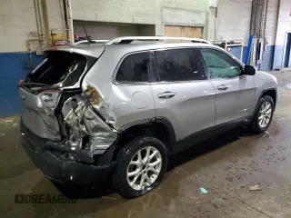 2016 Jeep Cherokee 75th Anniversary with VIN 1C4PJLCB8GW355788, listed as a Copart auction lot 43059795 with 142,212 mi miles and Clean Title. Bid and sale history available at carsss.com. Image 3.