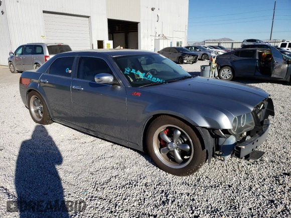 2007 Chrysler 300 C with VIN 2C3LA63H67H706530, listed as a Copart auction lot 88174615 with 104,505 mi miles and Salvage Title. Bid and sale history available at DreamBid. Image 4.