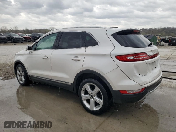 2018 Lincoln MKC Premiere with VIN 5LMCJ1C98JUL20440, listed as a Copart auction lot 49820595 with 58,217 mi miles and Salvage Title. Bid and sale history available at DreamBid. Image 2.