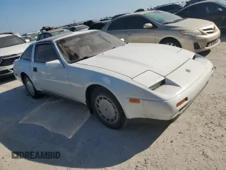 1988 Nissan 300ZX GS z VIN JN1HZ16S6JX204756, wystawiony jako Copart lot #75877174 z przebiegiem Nie podano mil oraz Szkody całkowita. Historia ofert i sprzedaży dostępna na DreamBid. Obrazek 4.