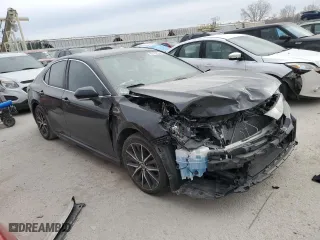 2022 Toyota Camry SE with VIN 4T1G11AK2NU695689, listed as a Copart auction lot 86192534 with 54,363 mi miles and Salvage Title. Bid and sale history available at carsss.com. Image 4.