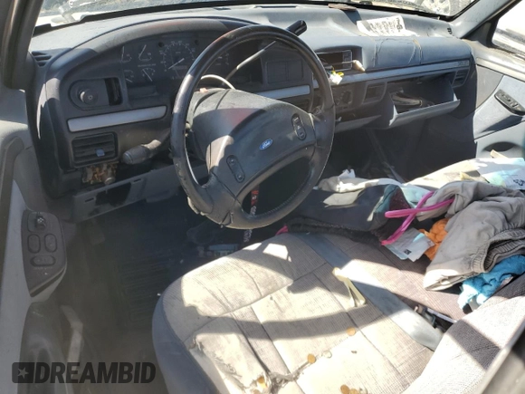 1993 Ford F-250 with VIN 2FTHF25H2PCA20717, listed as a Copart auction lot 53087425 with 246,044 mi miles and Salvage Title. Bid and sale history available at carsss.com. Image 8.