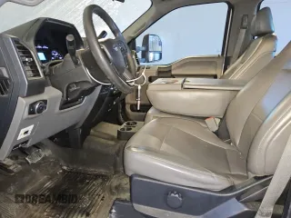 2018 Ford F-450 XL with VIN 1FD0W4HT7JEC68824, listed as a Copart auction lot 77602744 with 165,935 mi miles and Clean Title. Bid and sale history available at carsss.com. Image 7.