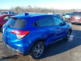 2021 Honda HR-V EX-L with VIN 3CZRU5H7XMM705640, listed as a IAAI auction lot 41223022 with 84,105 mi miles. Bid and sale history available at carsss.com. Image 4.
