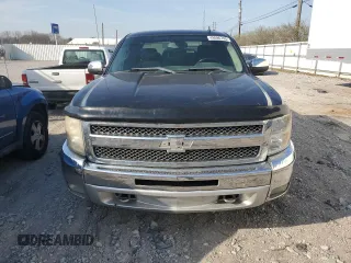 2012 Chevrolet Silverado 1500 LT with VIN 1GCRKSE72CZ228925, listed as a Copart auction lot 49096745 with 377,426 mi miles and Salvage Title. Bid and sale history available at DreamBid. Image 5.