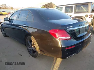 2018 Mercedes-Benz E-Class E 300 with VIN WDDZF4JB7JA468452, listed as a IAAI auction lot 41441293 with 87,552 mi miles. Bid and sale history available at carsss.com. Image 3.