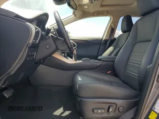 2021 Lexus NX 300 z VIN JTJDARDZXM2254043, wystawiony jako Copart lot #56176815 z przebiegiem 56 975 mil mil oraz Tytuł czysty. Historia ofert i sprzedaży dostępna na DreamBid. Obrazek 7.