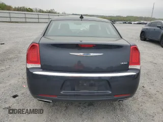 2018 Chrysler 300 Limited z VIN 2C3CCAEG7JH148759, wystawiony jako Copart lot #51634465 z przebiegiem 93 944 mil mil oraz Szkoda całkowita • Salvage title. Historia ofert i sprzedaży dostępna na DreamBid. Obrazek 6.