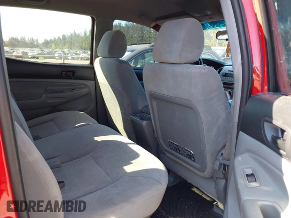 2007 Toyota Tacoma PreRunner with VIN 5TEJU62N47Z365859, listed as a IAAI auction lot 42095759 with 200,194 mi miles. Bid and sale history available at carsss.com. Image 8.