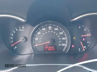 2014 Kia Sorento LX z VIN 5XYKTCA68EG438951, wystawiony jako IAAI lot #41702601 z przebiegiem 186 637 mil mil oraz . Historia ofert i sprzedaży dostępna na DreamBid. Obrazek 7.