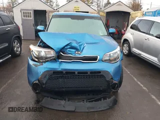 2016 Kia Soul + z VIN KNDJP3A52G7348816, wystawiony jako IAAI lot #41531720 z przebiegiem 104 966 mil mil oraz . Historia ofert i sprzedaży dostępna na DreamBid. Obrazek 12.