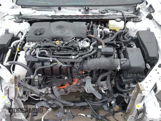 2022 Toyota Camry Hybrid XSE z VIN 4T1K31AK5NU583117, wystawiony jako IAAI lot #42204189 z przebiegiem 22 639 mil mil oraz . Historia ofert i sprzedaży dostępna na DreamBid. Obrazek 10.