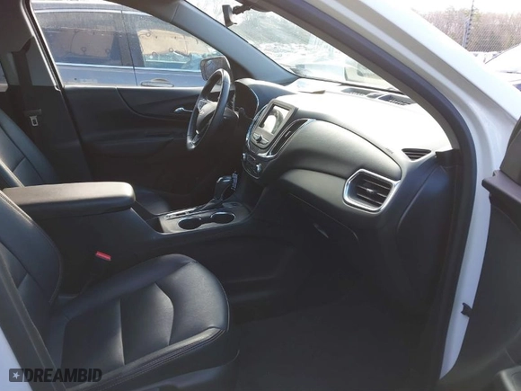 2019 Chevrolet Equinox LT with VIN 2GNAXUEV3K6231214, listed as a IAAI auction lot 41720541 with 53,191 mi miles. Bid and sale history available at carsss.com. Image 5.