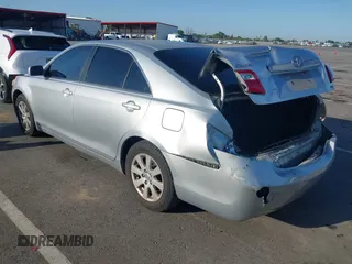 2007 Toyota Camry LE with VIN JTNBK46KX73012065, listed as a IAAI auction lot 41993858 with 318,639 mi miles and . Bid and sale history available at DreamBid. Image 3.