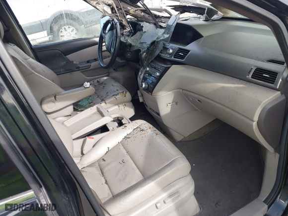 2013 Honda Odyssey Touring with VIN 5FNRL5H98DB003220, listed as a IAAI auction lot 41664729 with 1 mi miles. Bid and sale history available at carsss.com. Image 5.