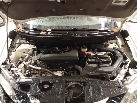 2014 Nissan Rogue SL with VIN 5N1AT2MV5EC771438, listed as a IAAI auction lot 40928208 with 138,910 mi miles and . Bid and sale history available at DreamBid. Image 10.