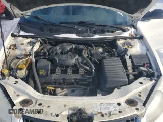 2004 Dodge Stratus SE z VIN 1B3EL36T24N172203, wystawiony jako Copart lot #41570235 z przebiegiem 92 952 mil mil oraz Szkoda całkowita • Salvage title. Historia ofert i sprzedaży dostępna na DreamBid. Obrazek 12.