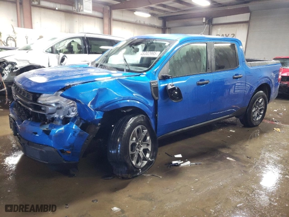2022 Ford Maverick XL with VIN 3FTTW8E36NRA74172, listed as a Copart auction lot 45302995 with 29,321 mi miles and Salvage Title. Bid and sale history available at carsss.com. Image 1.