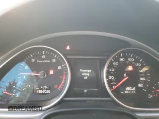 2015 Audi Q7 3.0T S line Prestige with VIN WA1DGBFE0FD002533, listed as a Copart auction lot 42958725 with 183,133 mi miles and Salvage Title. Bid and sale history available at carsss.com. Image 9.