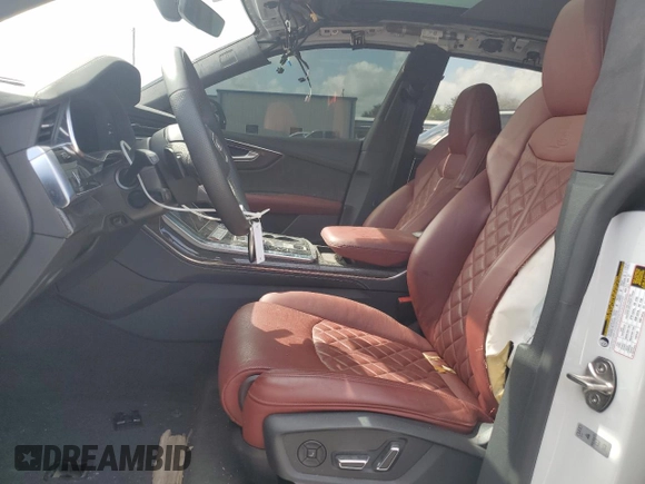 2023 Audi SQ8 Premium Plus z VIN WA1AWBF13PD044912, wystawiony jako Copart lot #70429284 z przebiegiem 14 862 mil mil oraz Czysty tytuł • Clean title. Historia ofert i sprzedaży dostępna na DreamBid. Obrazek 7.