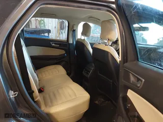 2016 Ford Edge SEL with VIN 2FMPK4J92GBC24095, listed as a IAAI auction lot 41455709 with 88,606 mi miles. Bid and sale history available at carsss.com. Image 8.