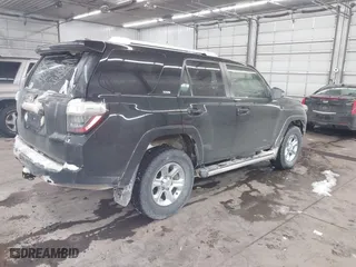 2017 Toyota 4Runner SR5 with VIN JTEBU5JR1H5454808, listed as a IAAI auction lot 41504426 with 88,435 mi miles. Bid and sale history available at carsss.com. Image 4.