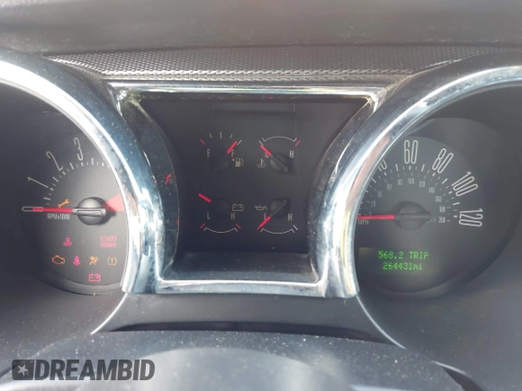 2007 Ford Mustang Deluxe with VIN 1ZVHT80NX75212760, listed as a IAAI auction lot 42716918 with 264,431 mi miles and . Bid and sale history available at DreamBid. Image 7.