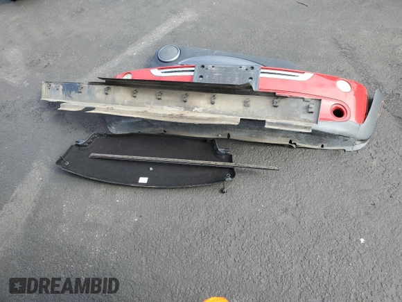 2008 MINI Convertible with VIN WMWRF33558TG18147, listed as a Copart auction lot 53547385 with 131,458 mi miles and Salvage Title. Bid and sale history available at DreamBid. Image 12.