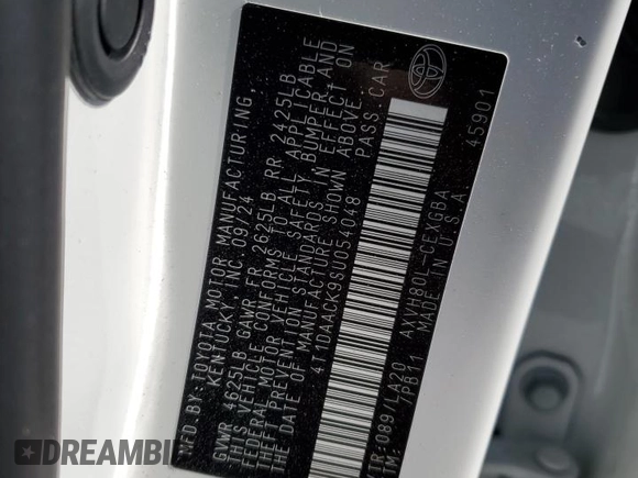 2025 Toyota Camry LE z VIN 4T1DAACK9SU054048, wystawiony jako Copart lot #53659075 z przebiegiem 3 568 mil mil oraz Szkoda całkowita • Salvage title. Historia ofert i sprzedaży dostępna na DreamBid. Obrazek 12.