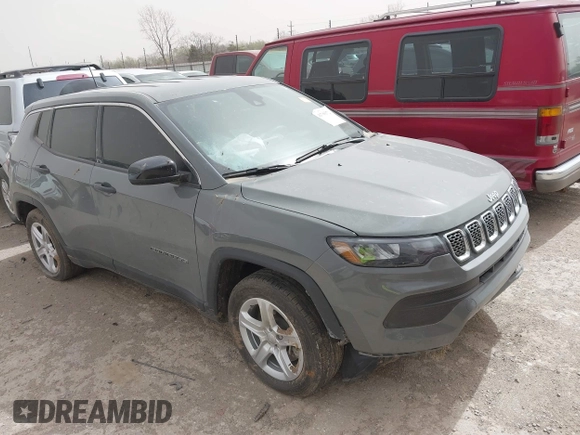 2023 Jeep Compass Sport with VIN 3C4NJDAN0PT572381, listed as a IAAI auction lot 41790372 with 28,827 mi miles and . Bid and sale history available at DreamBid. Image 1.