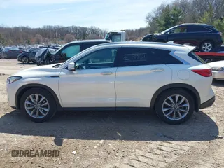 2020 Infiniti QX50 Essential с VIN 3PCAJ5M34LF104029, выставлен на аукционе IAAI как лот 41858931 с пробегом 57 934 миль миль и . История ставок и продаж доступна на DreamBid. Изображение 14.