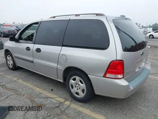 2005 Ford Freestar SE z VIN 2FMZA516X5BA42620, wystawiony jako IAAI lot #42163183 z przebiegiem 93 141 mil mil oraz . Historia ofert i sprzedaży dostępna na DreamBid. Obrazek 3.