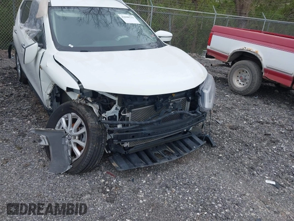 2018 Nissan Rogue SV with VIN KNMAT2MV9JP565109, listed as a IAAI auction lot 42048532 with 121,042 mi miles. Bid and sale history available at carsss.com. Image 6.
