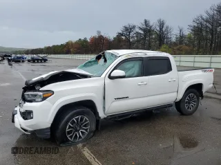 2021 Toyota Tacoma SR z VIN 3TYCZ5AN1MT011901, wystawiony jako Copart lot #55902395 z przebiegiem 43 309 mil mil oraz Szkoda całkowita • Salvage title. Historia ofert i sprzedaży dostępna na DreamBid. Obrazek 1.