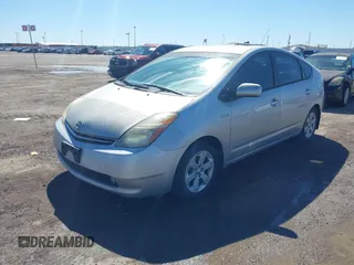 2006 Toyota Prius with VIN JTDKB20U363160818, listed as a IAAI auction lot 41664925 with 187,626 mi miles. Bid and sale history available at carsss.com. Image 2.