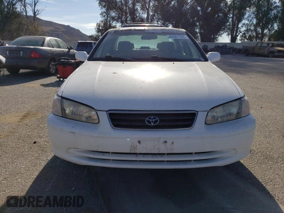 2000 Toyota Camry CE with VIN JT2BG22K6Y0450027, listed as a Copart auction lot 42501155 with 257,416 mi miles and Clean Title. Bid and sale history available at carsss.com. Image 5.