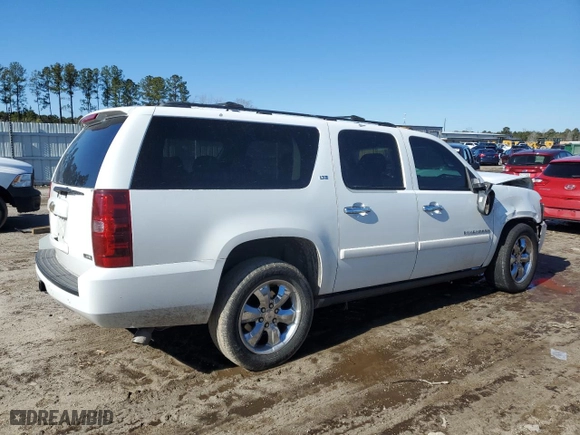 2007 Chevrolet Suburban LTZ with VIN 1GNFC16097J313249, listed as a Copart auction lot 42531285 with 211,780 mi miles and Salvage Title. Bid and sale history available at carsss.com. Image 3.