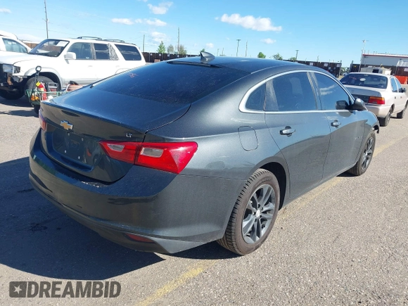 2018 Chevrolet Malibu LT z VIN 1G1ZD5STXJF239806, wystawiony jako IAAI lot #42175966 z przebiegiem 160 282 mil mil oraz . Historia ofert i sprzedaży dostępna na DreamBid. Obrazek 4.