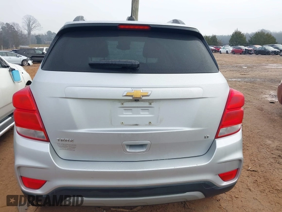 2019 Chevrolet Trax LT z VIN KL7CJLSBXKB917249, wystawiony jako IAAI lot #41225281 z przebiegiem 113 842 mil mil oraz . Historia ofert i sprzedaży dostępna na DreamBid. Obrazek 15.