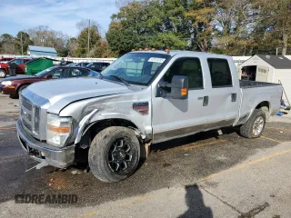 2008 Ford F-250 XL z VIN 1FTSW20R88EA35384, wystawiony jako Copart lot #42810245 z przebiegiem 214 595 mil mil oraz Szkoda całkowita • Salvage title. Historia ofert i sprzedaży dostępna na DreamBid. Obrazek 1.