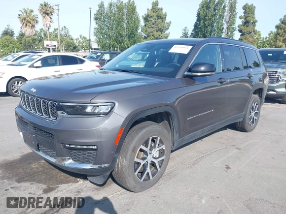2024 Jeep Grand Cherokee Limited z VIN 1C4RJKBGXR8603689, wystawiony jako IAAI lot #42559936 z przebiegiem 21 173 mil mil oraz . Historia ofert i sprzedaży dostępna na DreamBid. Obrazek 17.