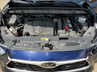 2022 Toyota Highlander XLE with VIN 5TDGZRBH3NS227229, listed as a Copart auction lot 62271585 with 92,883 mi miles and Salvage title. Bid and sale history available at DreamBid. Image 12.