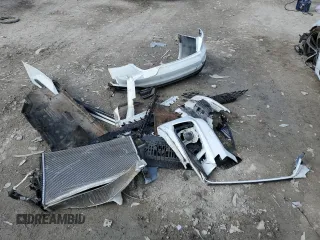 2019 Audi RS 5 z VIN WUAPWAF59KA903186, wystawiony jako Copart lot #42045505 z przebiegiem Nie podano mil oraz Szkoda całkowita • Salvage title. Historia ofert i sprzedaży dostępna na DreamBid. Obrazek 14.