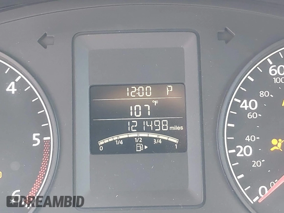 2011 Volkswagen Jetta TDI with VIN 3VWLL7AJ0BM037650, listed as a IAAI auction lot 42748331 with 121,498 mi miles and . Bid and sale history available at DreamBid. Image 7.